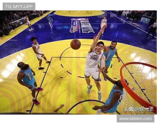 四人得分20展现团队篮球魅力库里期待继续打出精彩表现